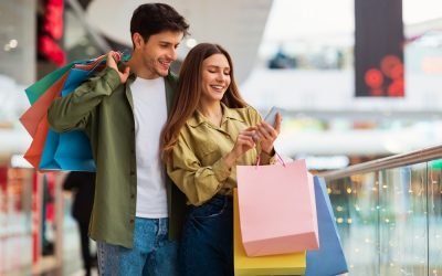 Cancún pareja de compras
