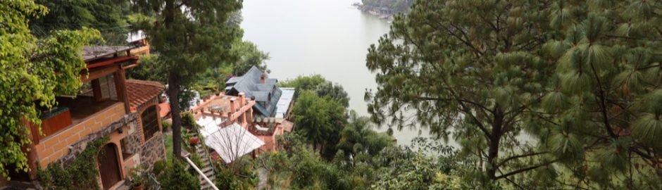 visit valle de bravo