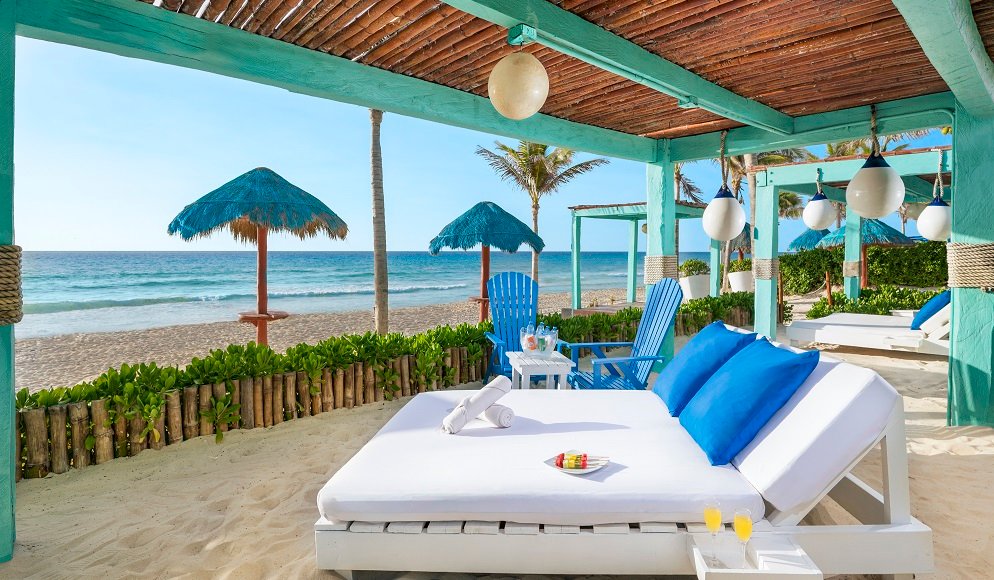 beach clubs en cancun