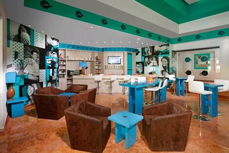 Coffee & Sports Bar Image