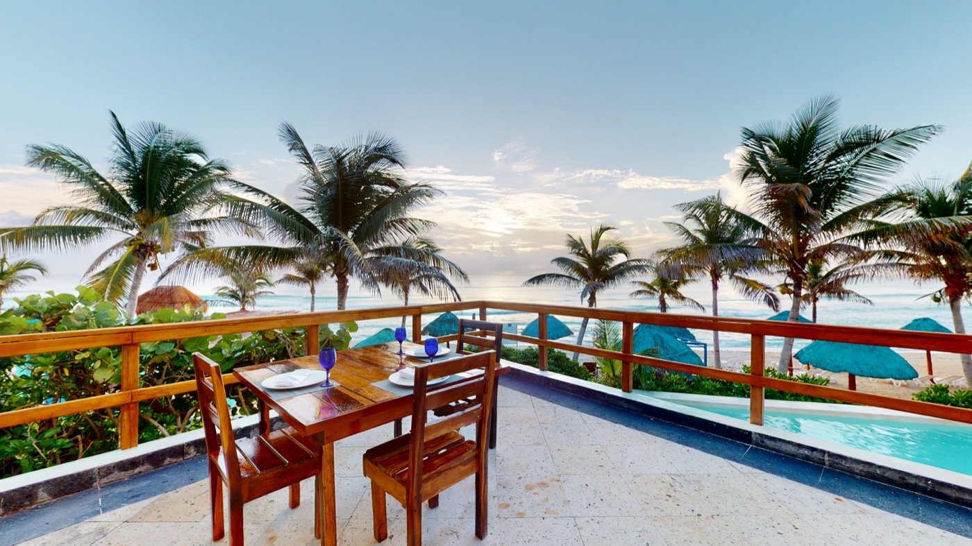 Careyes en The Pyramid at Grand Oasis