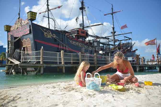Kiddo Zone en Hotel Oasis Palm