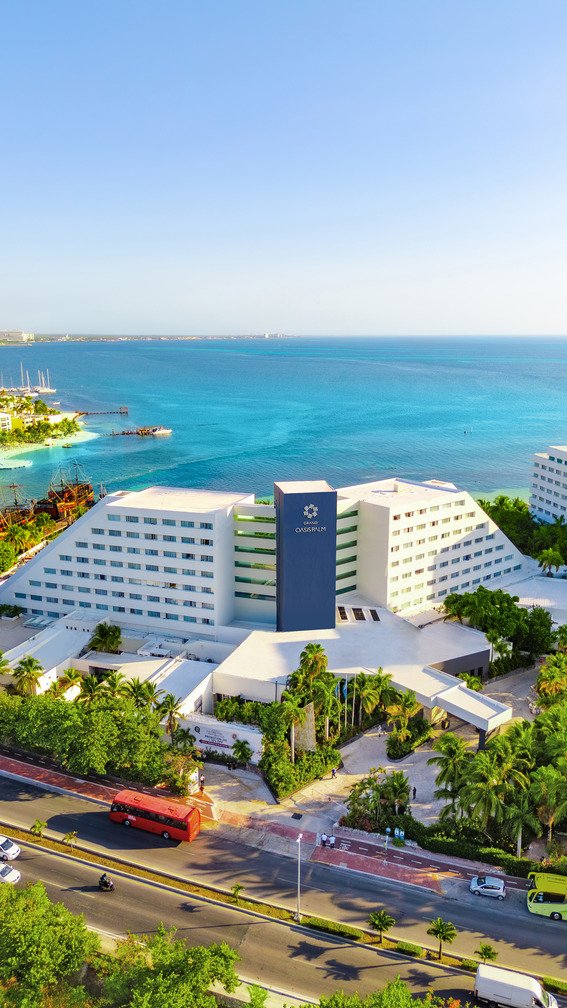 Foto Panoramica del Hotel Oasis Palm