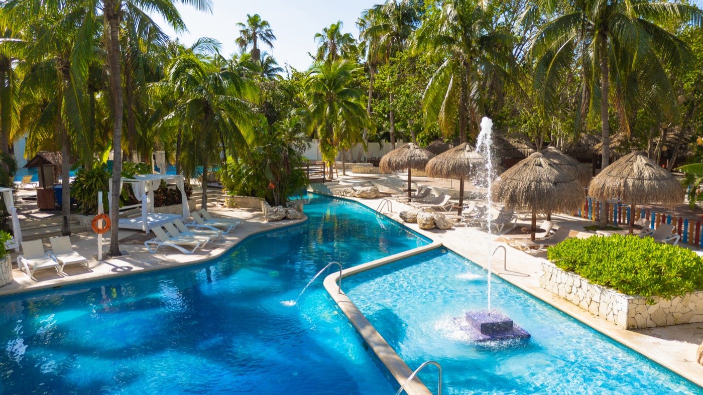 Alberca en Hotel Grand Oasis Tulum Riviera