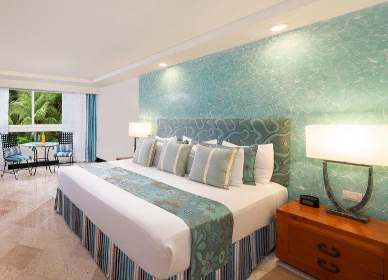 Room with rustic style and friendly personality